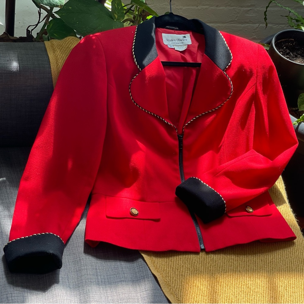 1980s Vintage Stanley Blacker Blazer w/ Shoulder Pads and Gold Trim